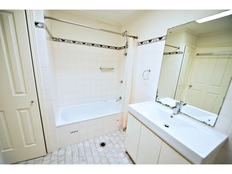 27 Pleasant Avenue, Erskineville NSW 2043