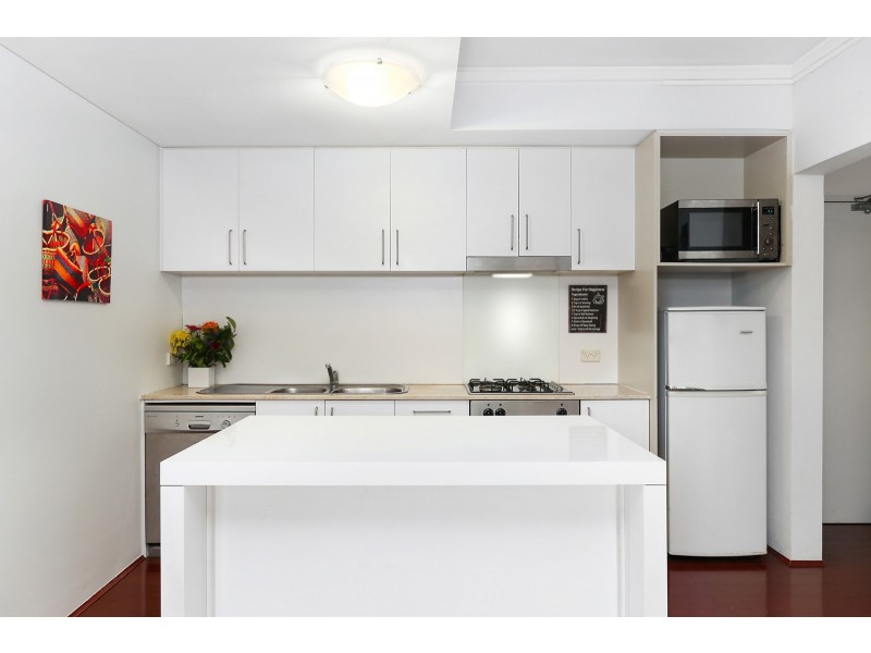 110W/138-140 Carillon Ave, Newtown NSW 2042