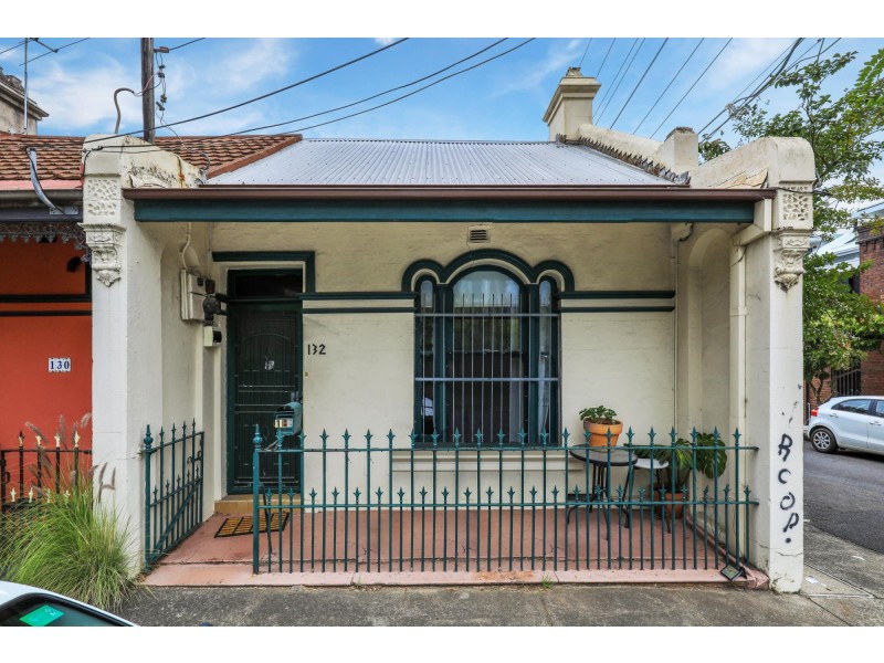 132 Lennox Street, Newtown NSW 2042