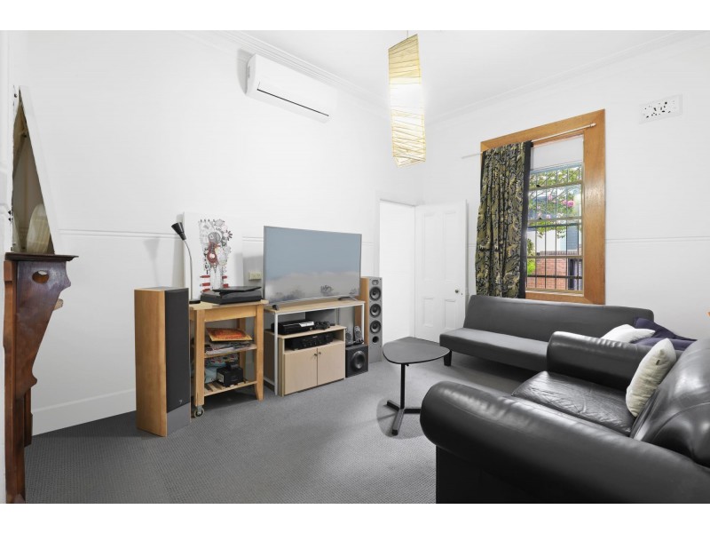 132 Lennox Street, Newtown NSW 2042