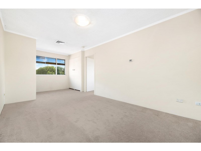 8/63 Unwins Bridge Road, Sydenham NSW 2044