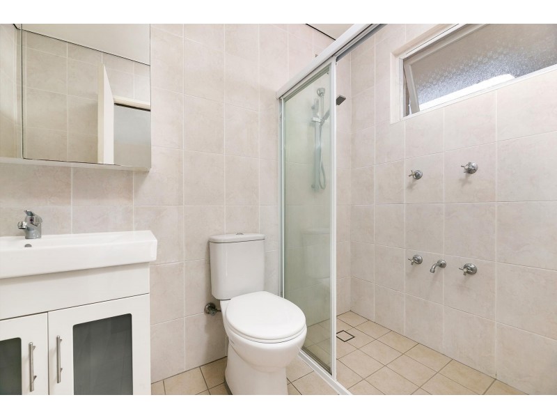 8/63 Unwins Bridge Road, Sydenham NSW 2044