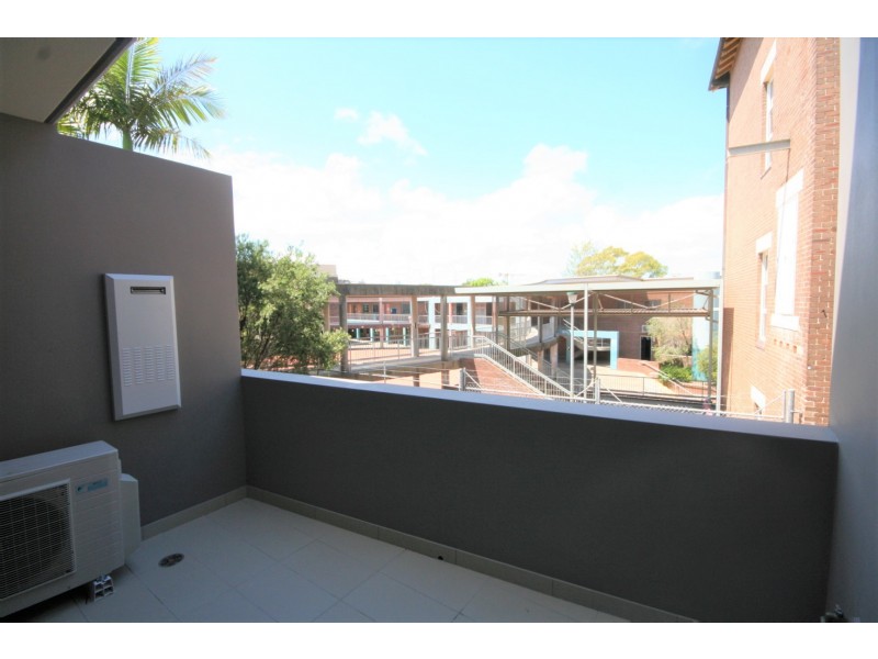 2/398 King Street, Newtown NSW 2042