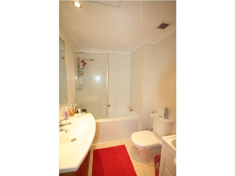 221/1-3 Larkin Street, Camperdown NSW 2050