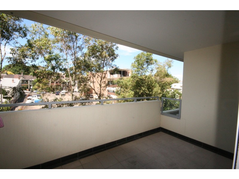 221/1-3 Larkin Street, Camperdown NSW 2050