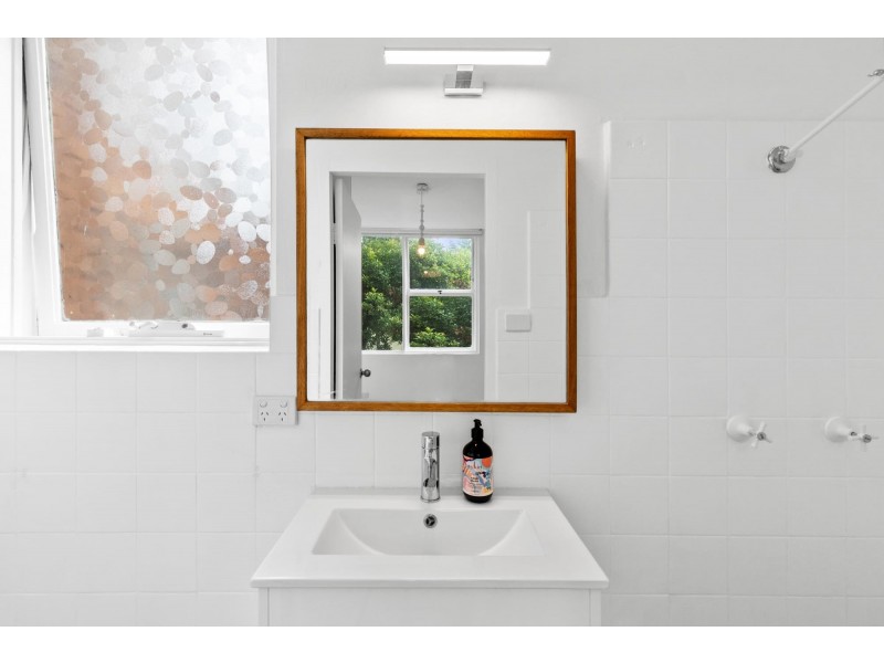 2/27-31 St Marys Street, Camperdown NSW 2050