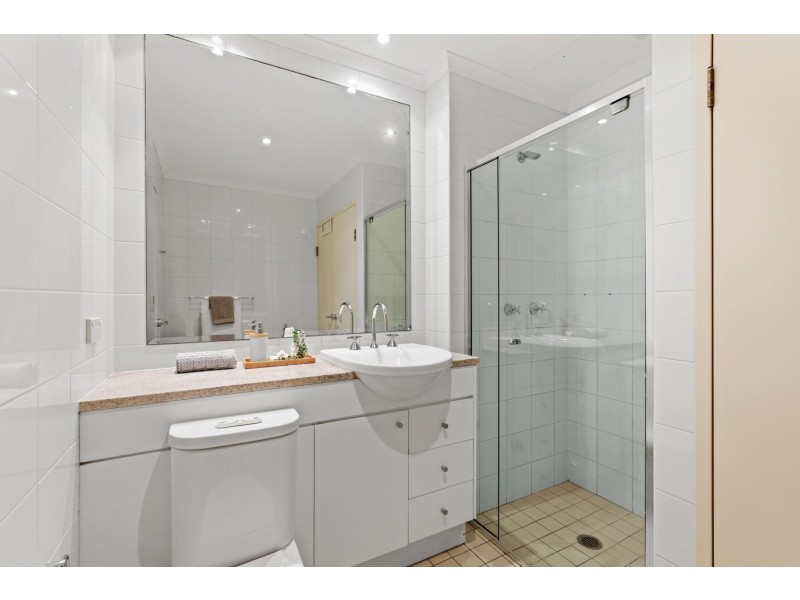 432/221-229 Sydney Park Road, Erskineville NSW 2043