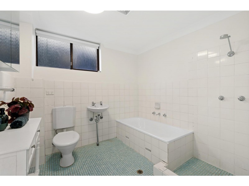 1/38-42 Stanmore Road, Enmore NSW 2042