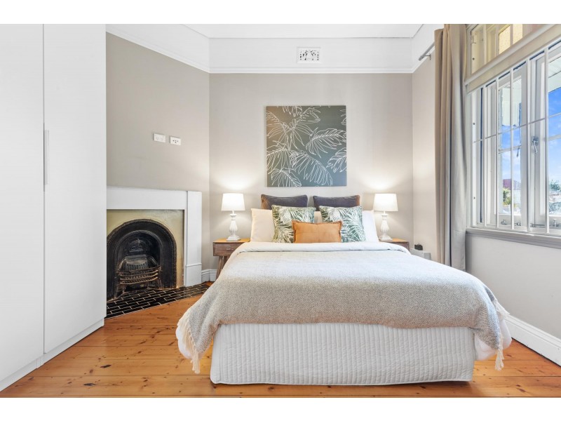 60 Thomas Street, Ashfield NSW 2131