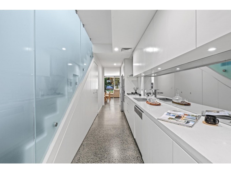 9 Silver Street, St Peters NSW 2044