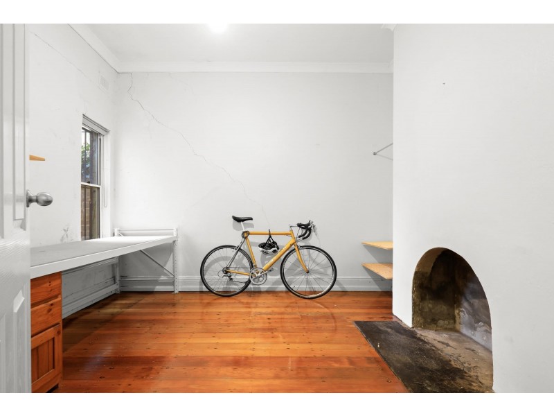 21 Pine Street, Newtown NSW 2042