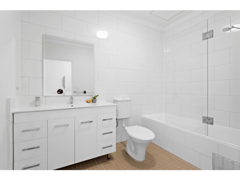 124/88 King Street, Newtown NSW 2042