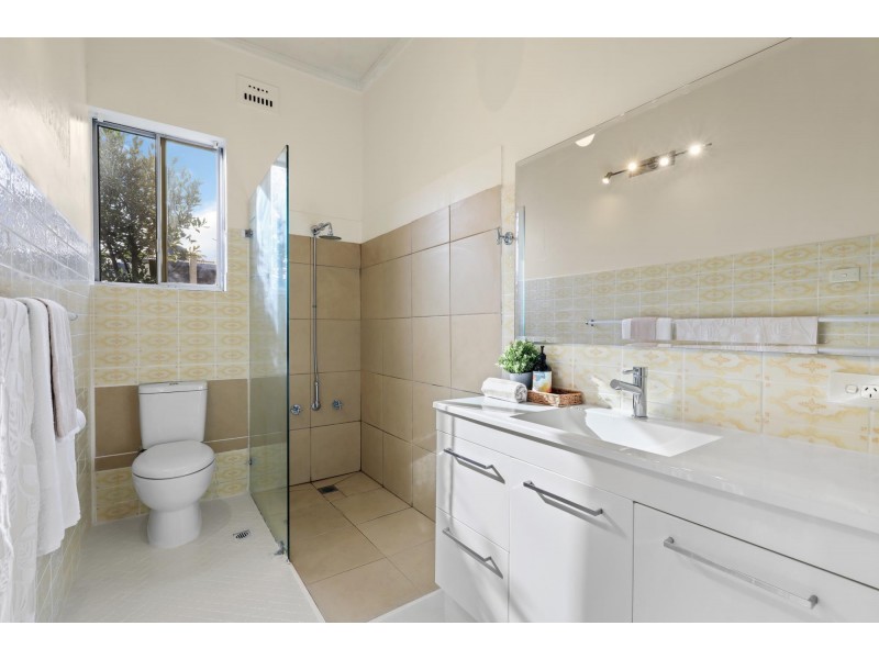 52 Hubert Street, Leichhardt NSW 2040