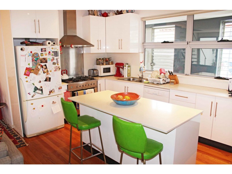 2/1 Cowper Street, Marrickville NSW 2204