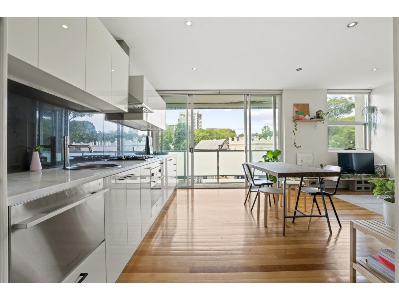 8/135 Abercrombie Street, Darlington NSW 2008