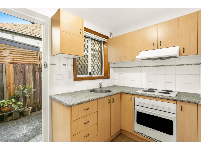 1/33 James Street, Enmore NSW 2042