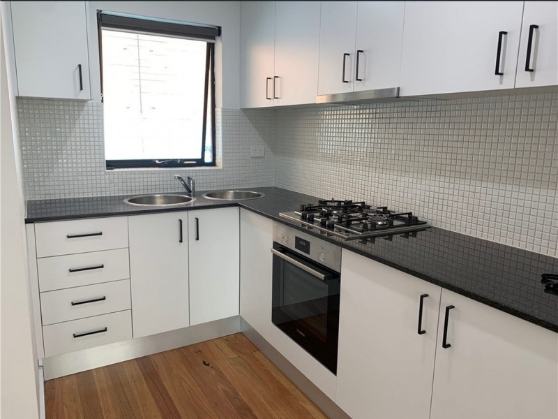 11/2B Gladstone Street, Newtown NSW 2042