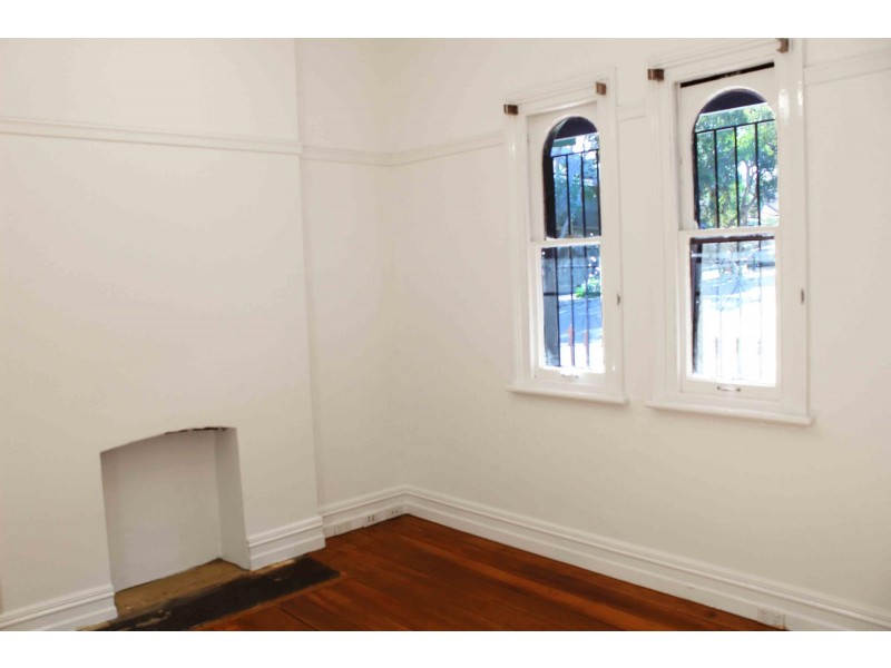 1 Leamington Avenue, Newtown NSW 2042