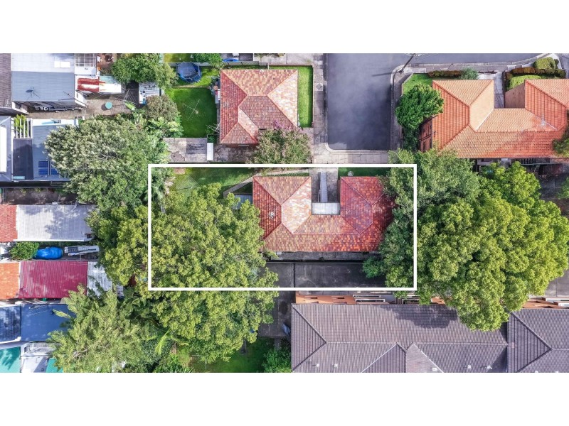 4 Rosford Ave, Petersham NSW 2049