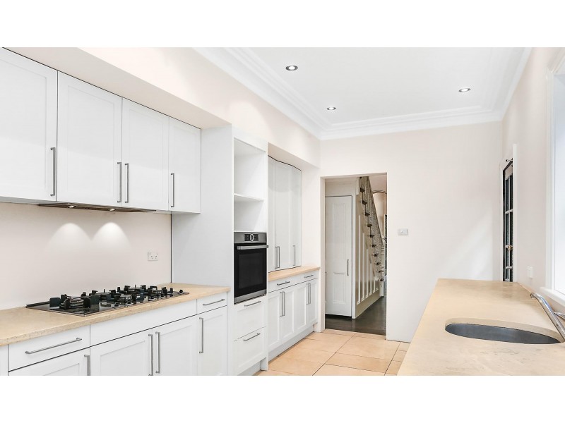 6 Charles Street, Enmore NSW 2042