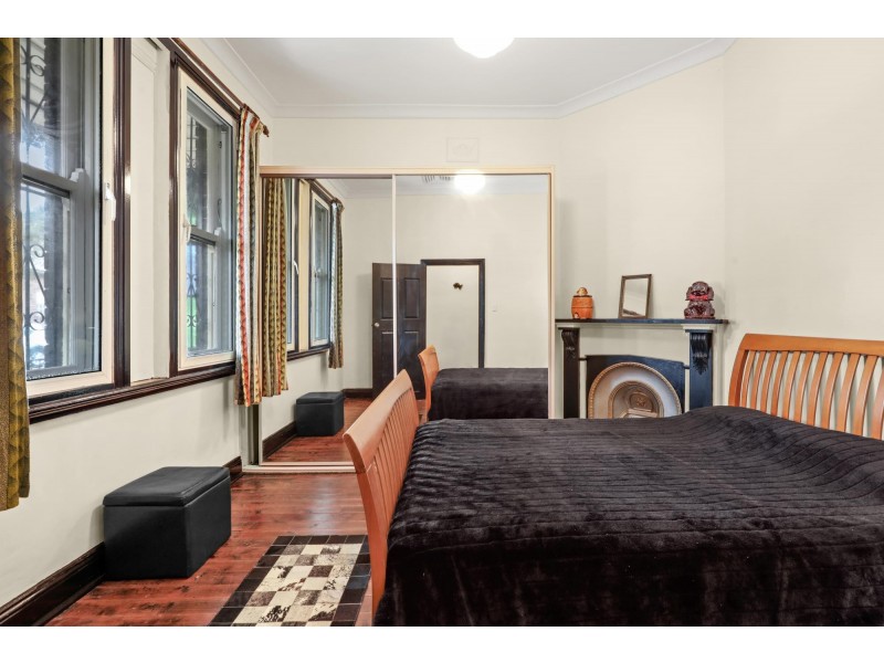 14 Swain Street, Sydenham NSW 2044