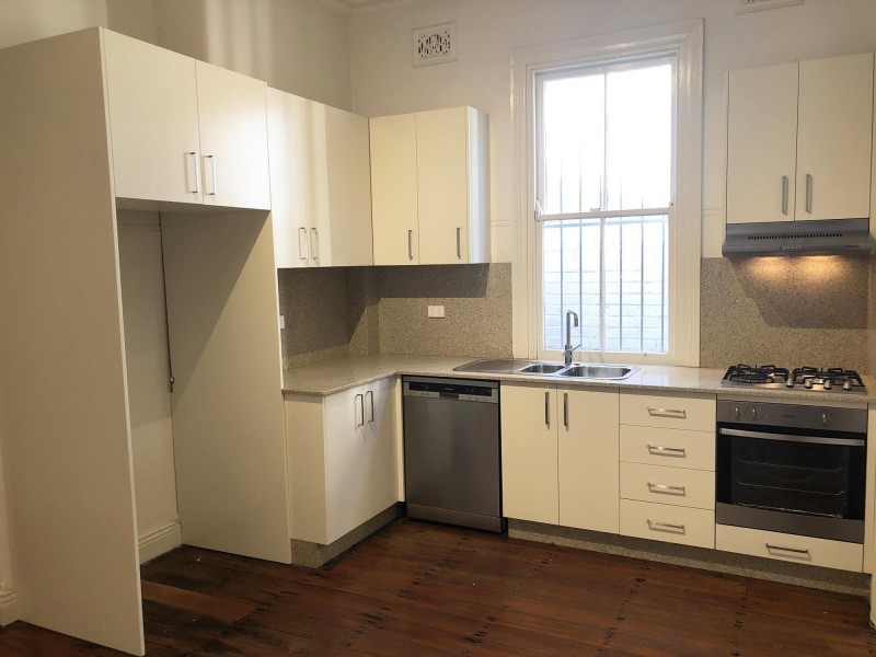 86 Unwins Bridge Road, St Peters NSW 2044