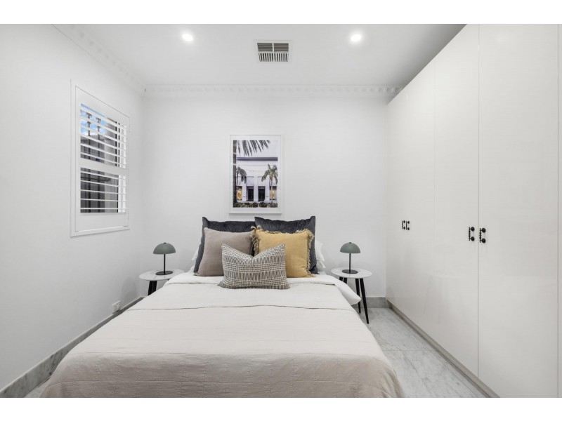 32 Egan Street, Newtown NSW 2042