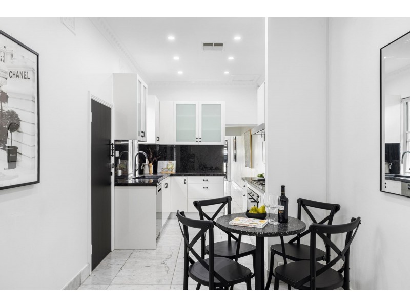 32 Egan Street, Newtown NSW 2042