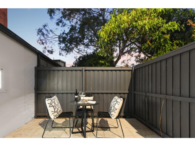 32 Egan Street, Newtown NSW 2042