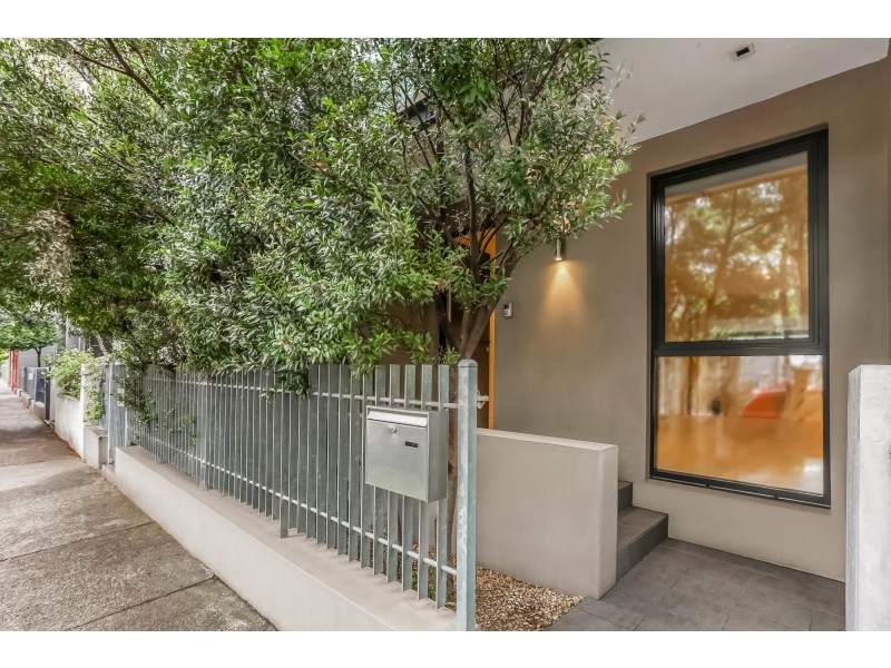 13 Kingston Road, Camperdown NSW 2050