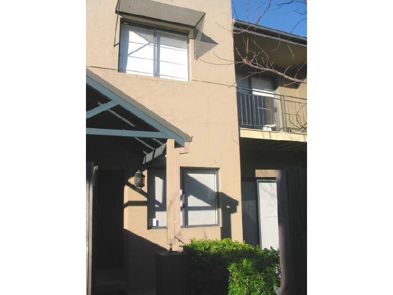 2/24 WALTER STREET, Leichhardt NSW 2040