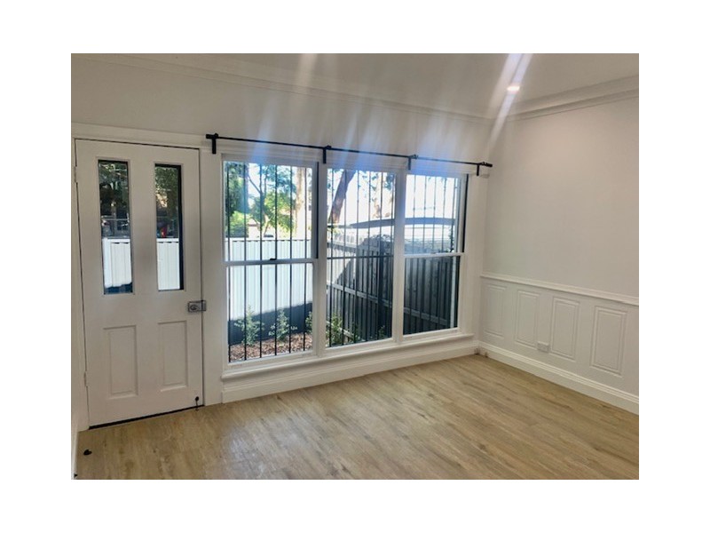 9 Yaralla Street, Newtown NSW 2042