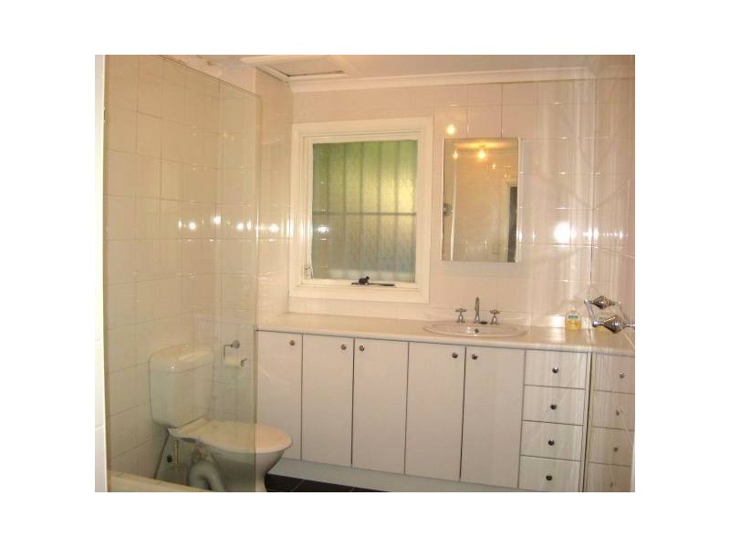 2/187 Wilson Street, Newtown NSW 2042