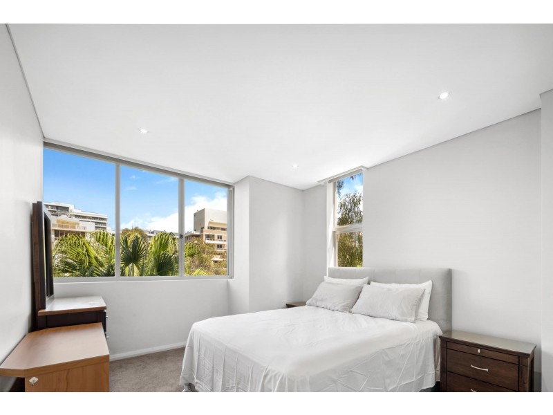 24/22 Crystal Street, Waterloo NSW 2017