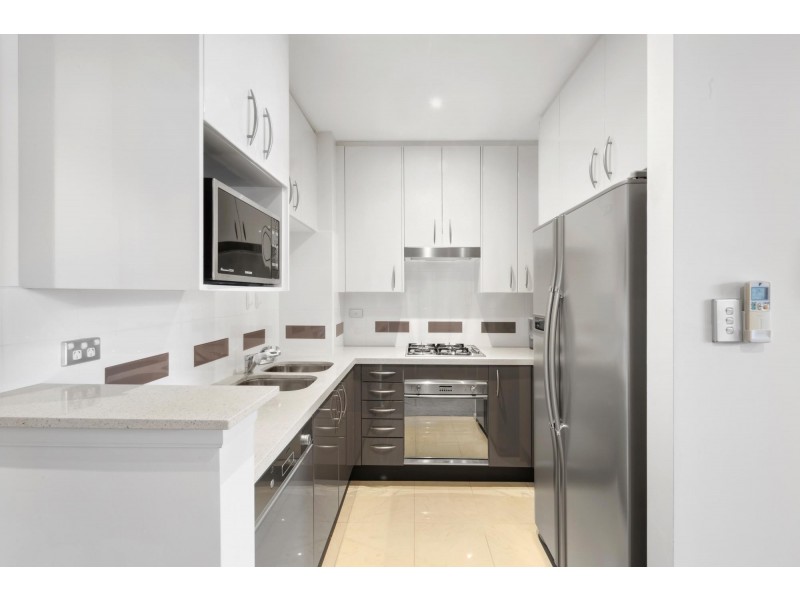 24/22 Crystal Street, Waterloo NSW 2017