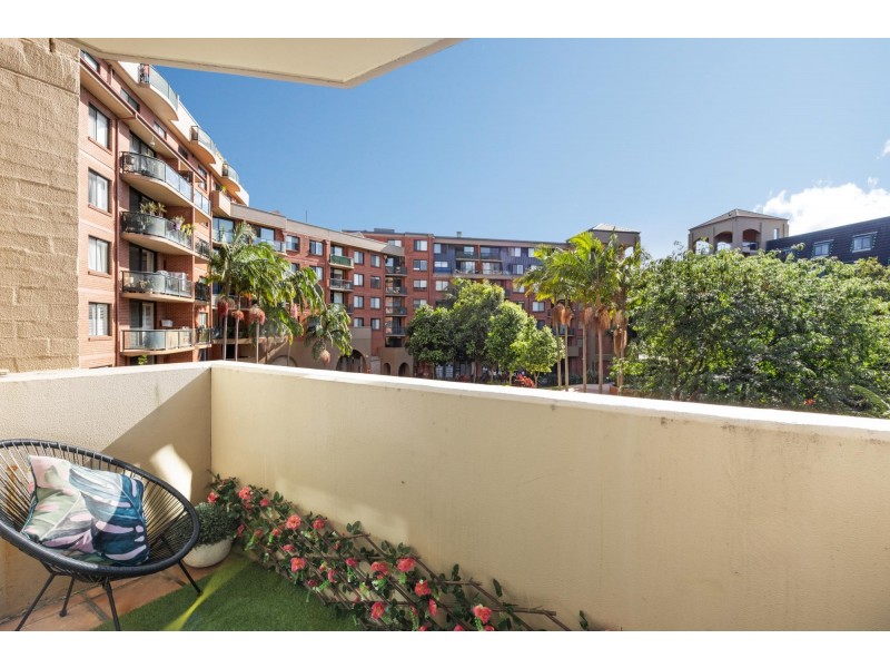 6305/177-219 Mitchell Road, Erskineville NSW 2043