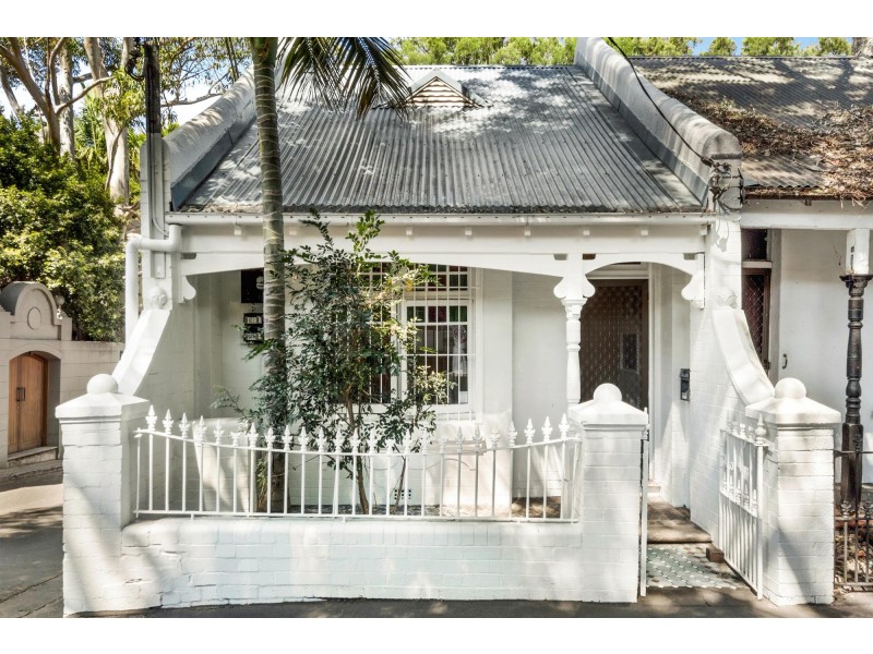 19 Yaralla Street, Newtown NSW 2042