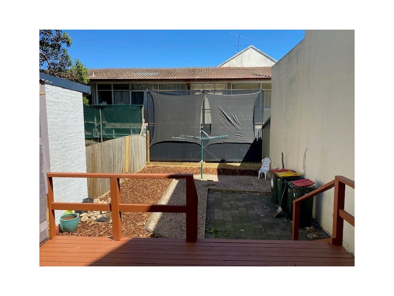 9 College Street, Newtown NSW 2042