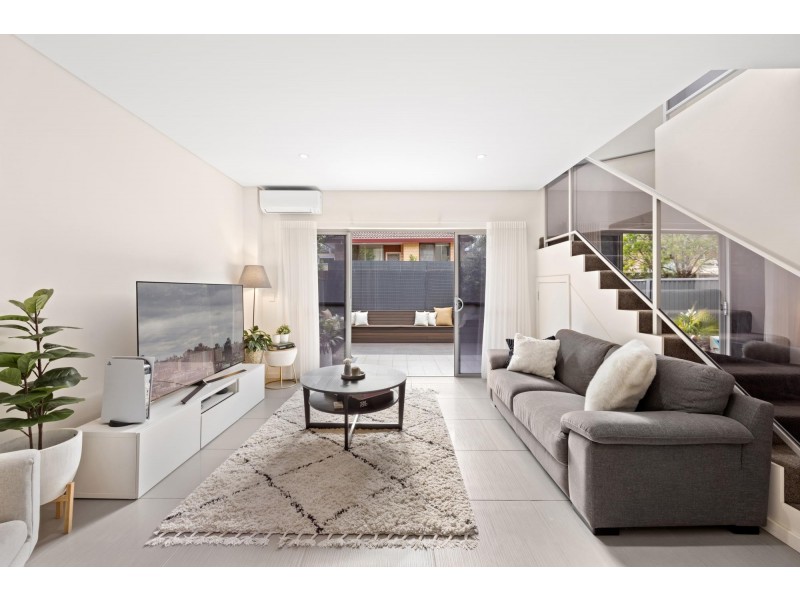 2/31 French Lane, Kogarah NSW 2217