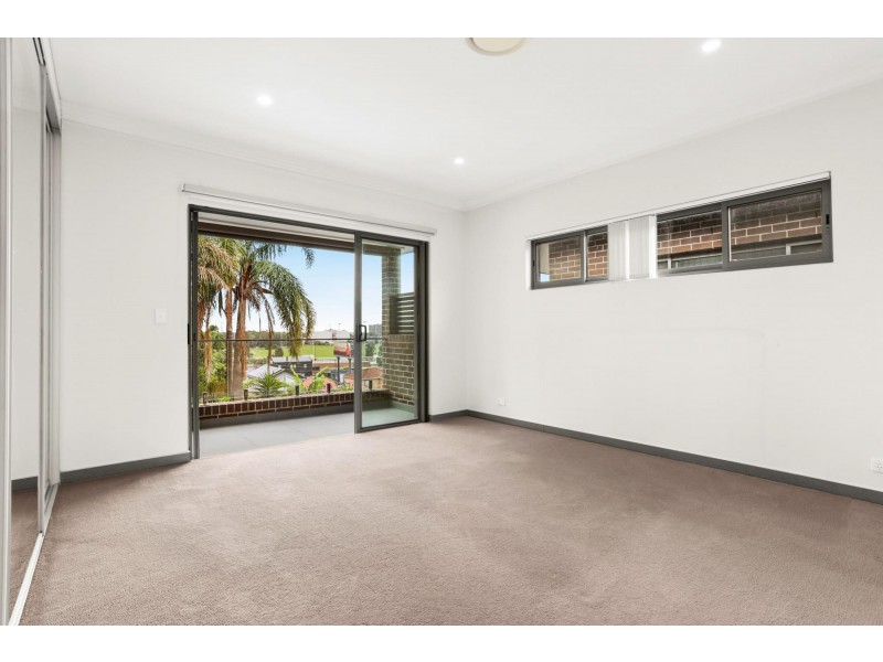 16 Quarry Street, Tempe NSW 2044