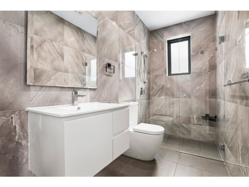 16 Quarry Street, Tempe NSW 2044