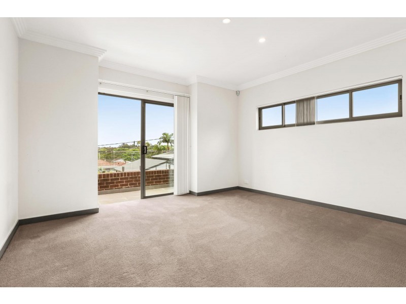 16 Quarry Street, Tempe NSW 2044