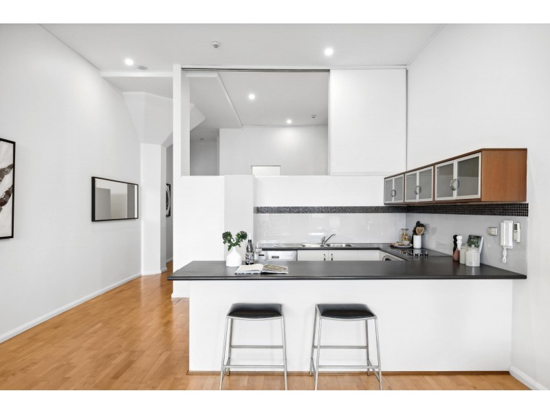 411/1 Missenden Road, Camperdown NSW 2050