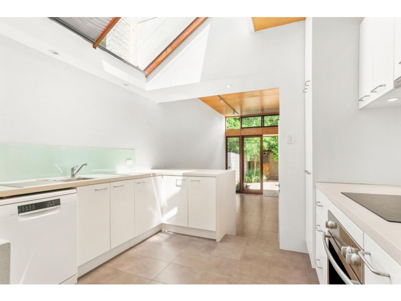 140 Camden Street, Enmore NSW 2042