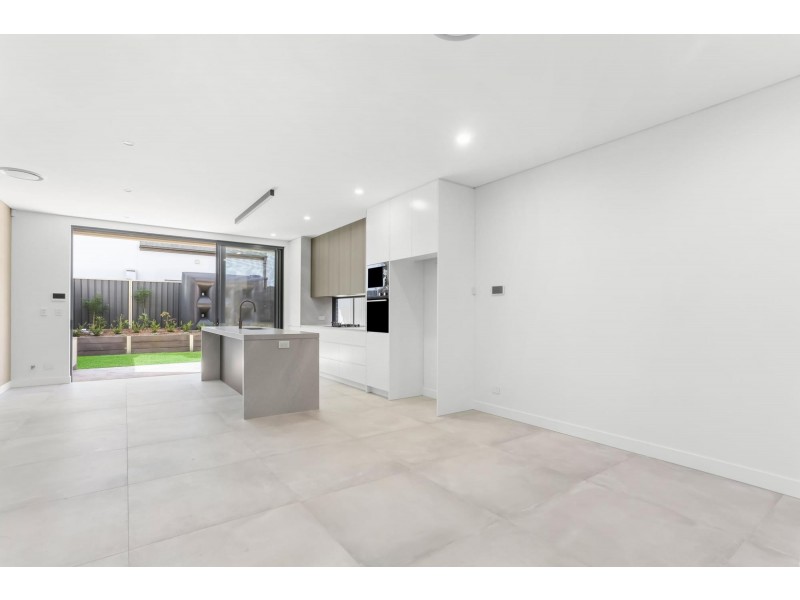 72A Unwins Bridge Road, St Peters NSW 2044