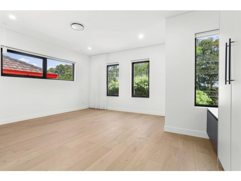 72A Unwins Bridge Road, St Peters NSW 2044