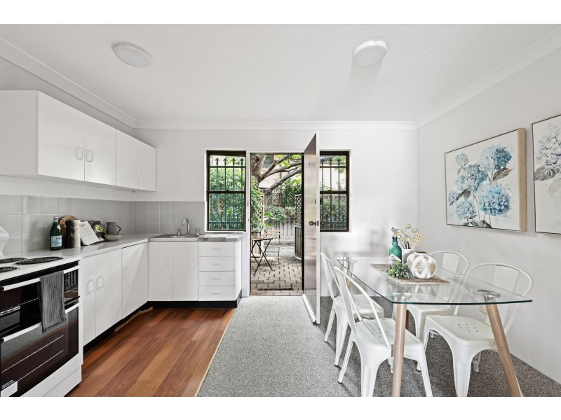 12/31A Devine Street, Erskineville NSW 2043