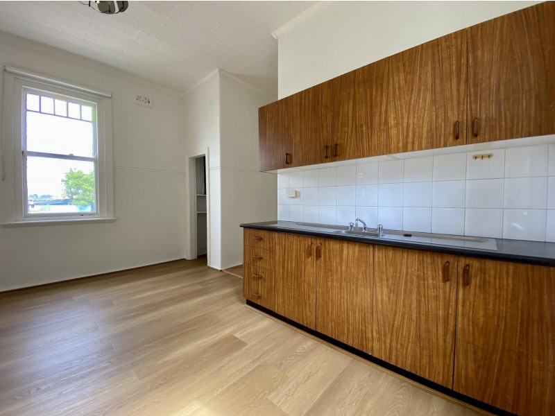 110 Unwins Bridge Road, St Peters NSW 2044