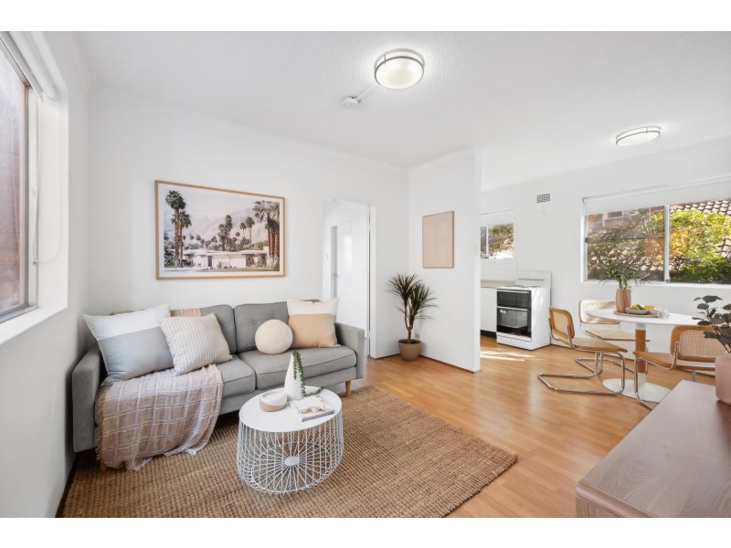 2/31c Charles Street, Forest Lodge NSW 2037