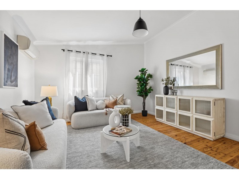 32 Newington Road, Marrickville NSW 2204